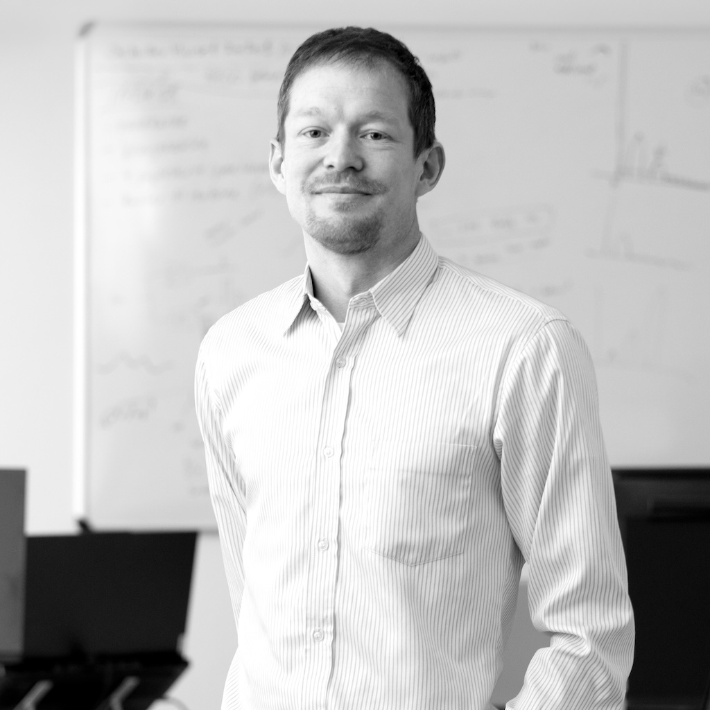 Kasper L. Lykkegaard